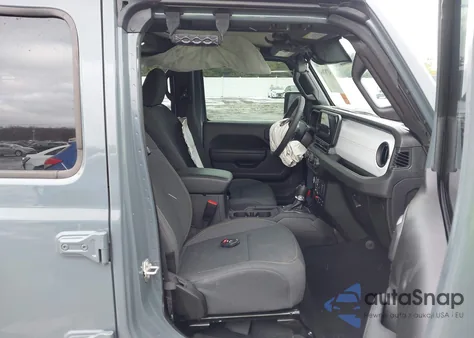 2024 Jeep Wrangler 4-Door Willys 4X4 z USA, uszkodzony, nr VIN 1C4RJXDG1RW236610